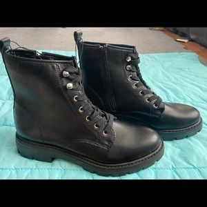 Madden Girl Combat Boots woman’s size 10 GWINN - NEW, no box, no tags.